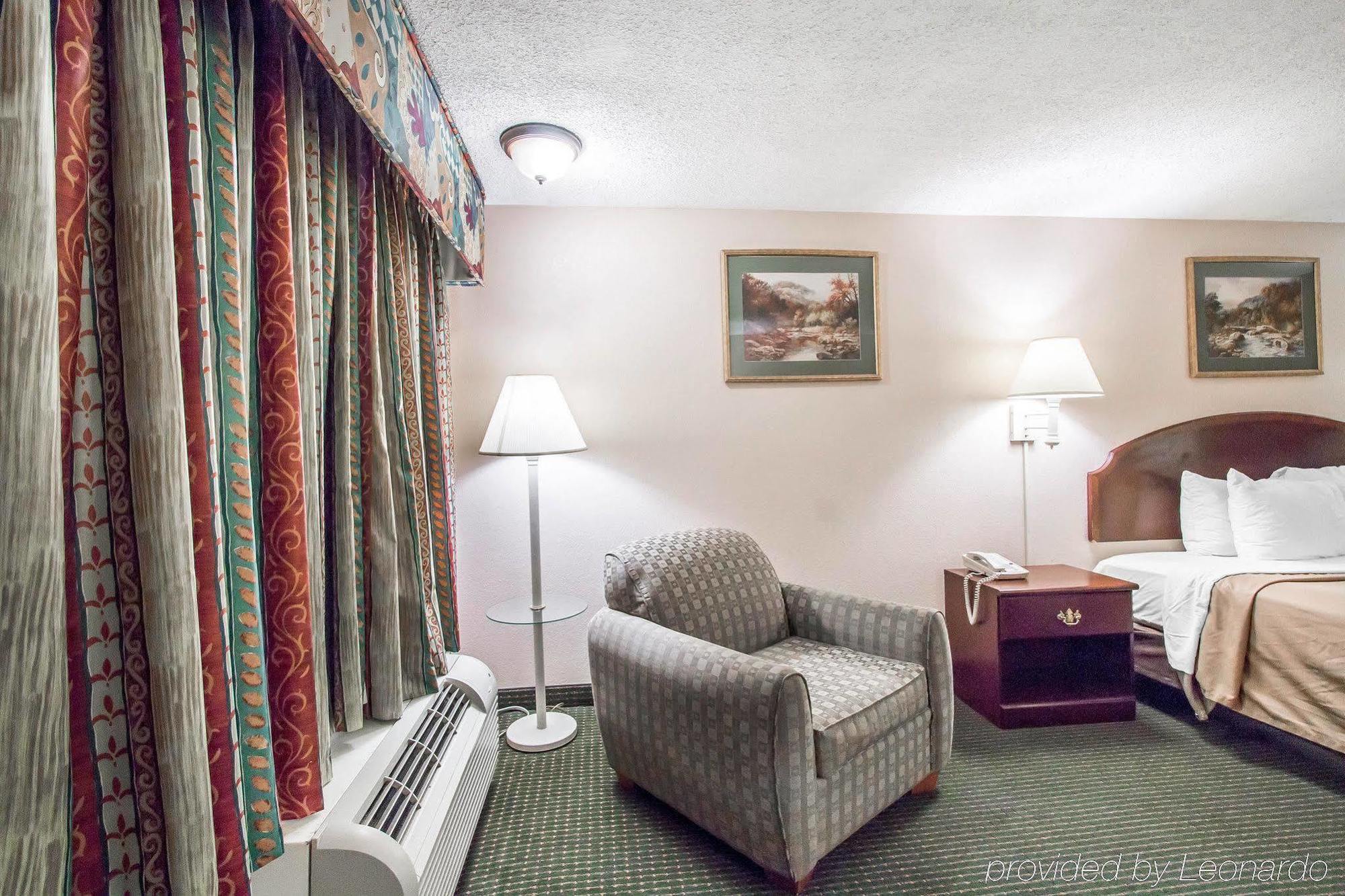 Econo Lodge Pooler - Savannah I-95 Exterior foto